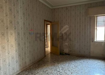 Stanza vuota - Trilocale Via Del Caravaggio
 
19, Catania - foto 3