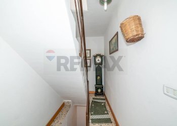 Scale - Hotel Via Pagana
 
35, Castiglione di Sicilia - foto 24