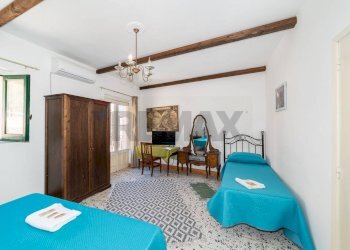 Camera / camera da letto - Hotel Via Pagana
 
35, Castiglione di Sicilia - foto 27