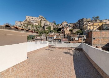 Terrazza - Hotel Via Pagana
 
35, Castiglione di Sicilia - foto 28