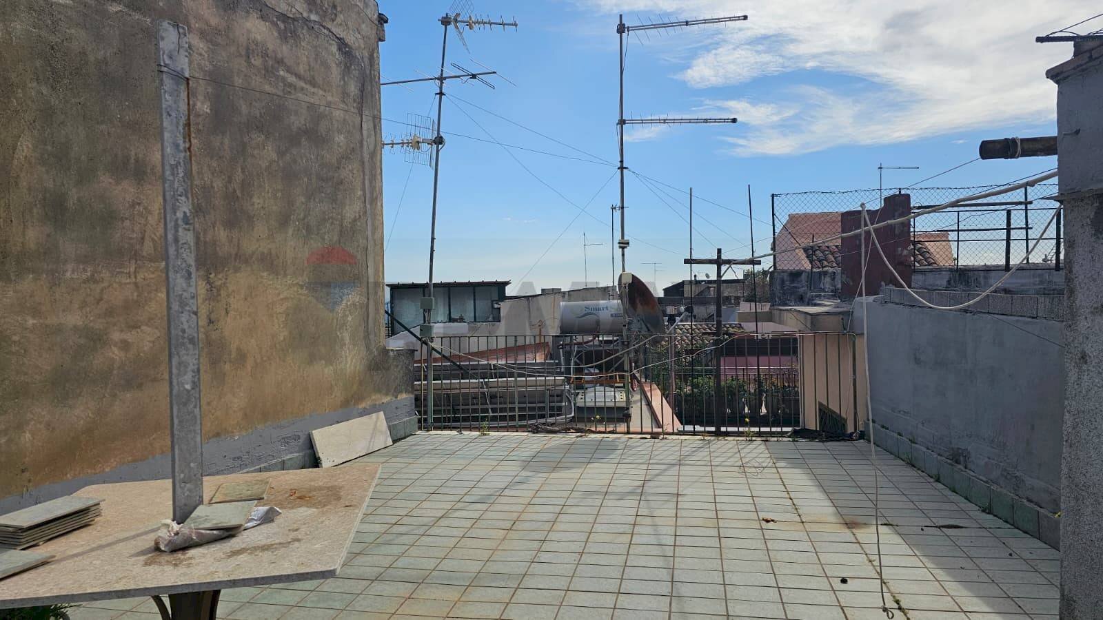 Terrazza - Casa semi indipendente Via Luigi Capuana
12, Acireale - foto 2