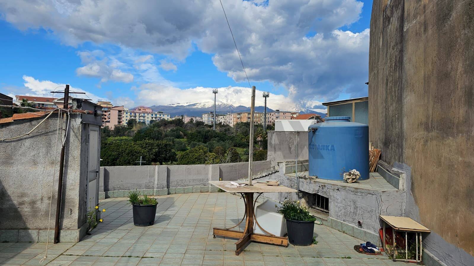 Terrazza - Casa semi indipendente Via Luigi Capuana
12, Acireale - foto 3