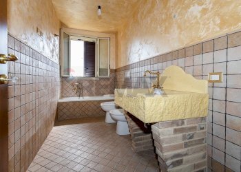 Bagno - Appartamento Via Macello
 
10/A, Catania - foto 20