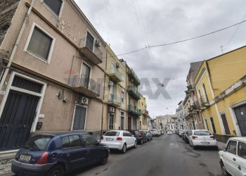 Edificio all\'aperto - Trilocale Via Giuseppe Missori
 
28, Catania - foto 2