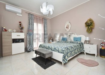 Camera / camera da letto - Trilocale Via Giuseppe Missori
 
28, Catania - foto 6