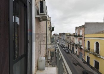 Balcone - Trilocale Via Giuseppe Missori
 
28, Catania - foto 19