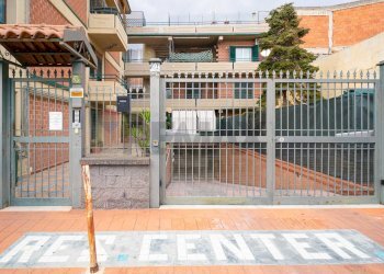 Edificio all\'aperto - Four-room apartment Via Umberto
 
278, San Pietro Clarenza - photo 3