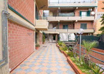 Edificio all\'aperto - Four-room apartment Via Umberto
 
278, San Pietro Clarenza - photo 4