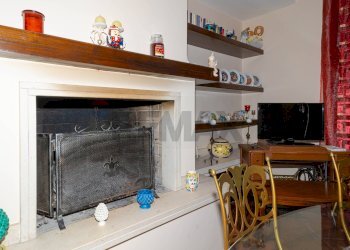 Sala da pranzo - Four-room apartment Via Umberto
 
278, San Pietro Clarenza - photo 14