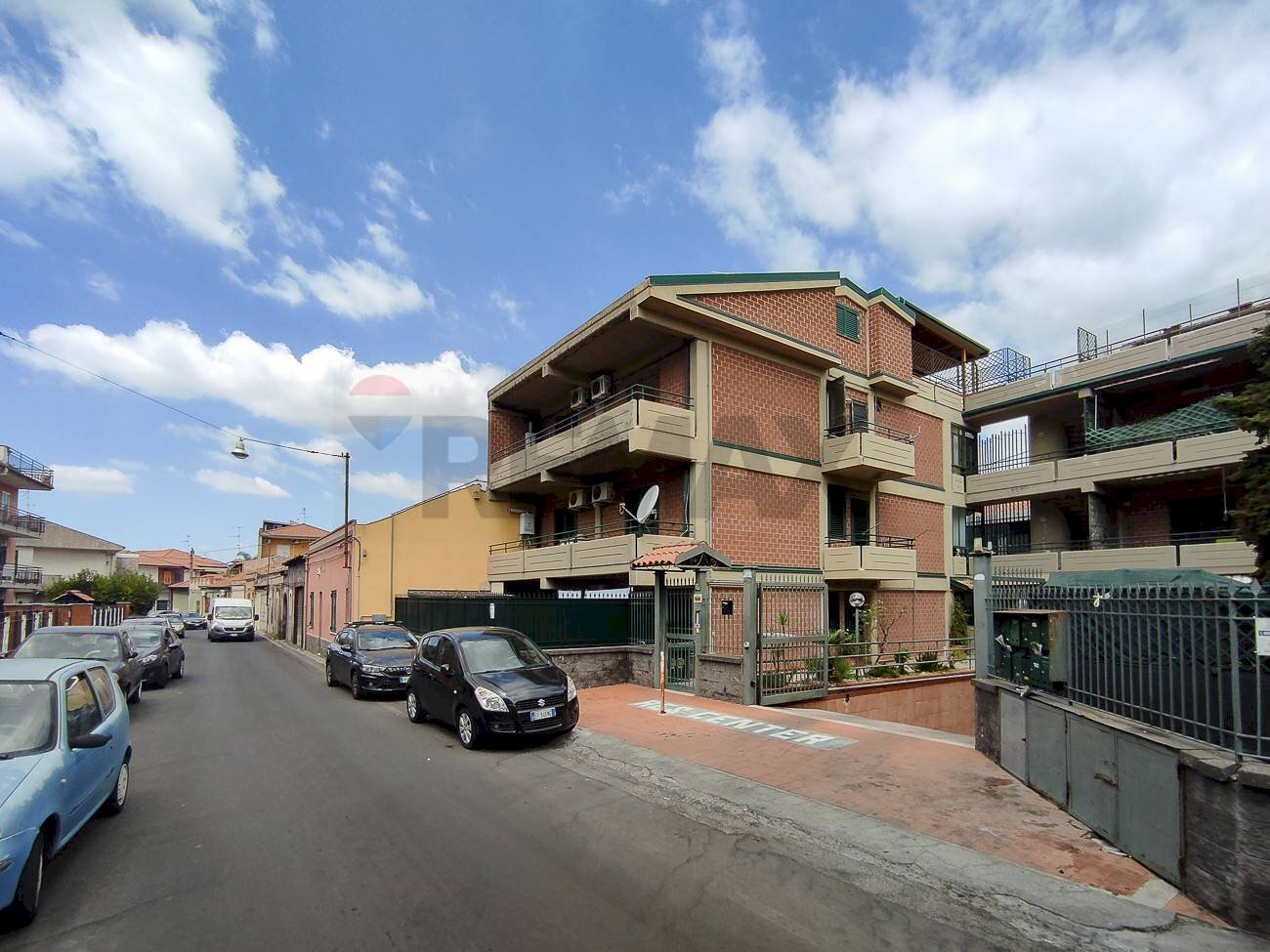Edificio all\'aperto - Three-room apartment Via Umberto
 
278, San Pietro Clarenza - photo 2
