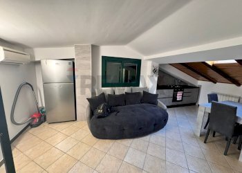 Sala da pranzo - Three-room apartment Via Umberto
 
278, San Pietro Clarenza - photo 18