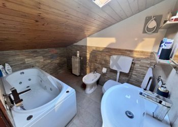 Bagno - Three-room apartment Via Umberto
 
278, San Pietro Clarenza - photo 28