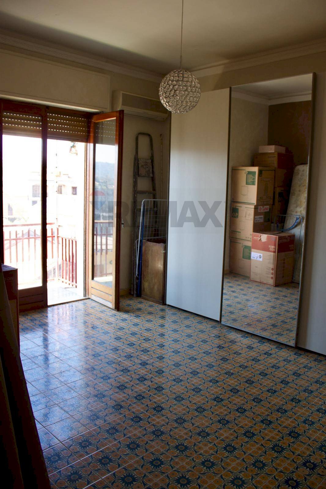 Stanza vuota - Trilocale Via Barbiano
 
14, Acireale - foto 3