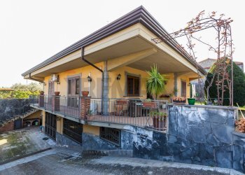 Casa all\'aperto - Villa Via Pulei, Mascalucia - foto 1