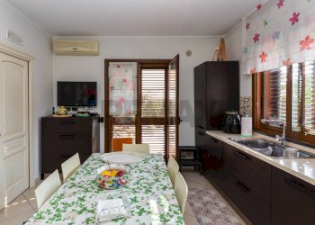 Cucina - Villa Via Pulei, Mascalucia - foto 11