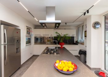 Cucina - Semi-detached house Via Maganuco
 
1, Aci Castello - photo 45