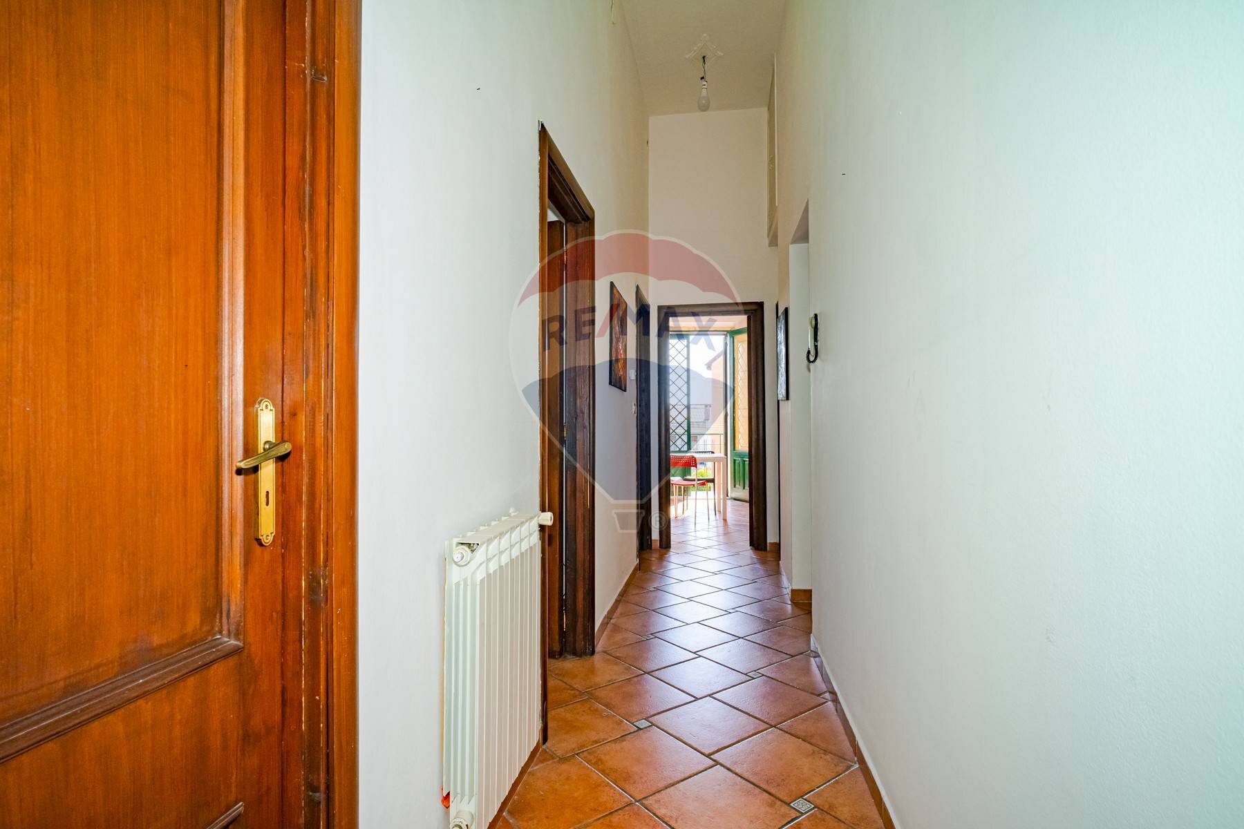 Hall / corridoio - Trilocale via silvio pellico
1, Trecastagni - foto 2