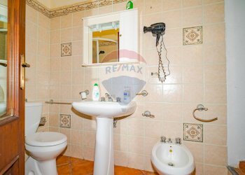 Bagno - Trilocale via silvio pellico
 
1, Trecastagni - foto 15