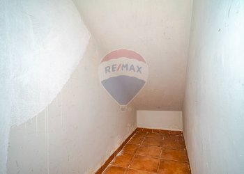 Stanza vuota - Trilocale via silvio pellico
 
1, Trecastagni - foto 19