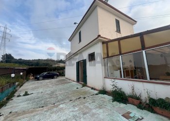 Casa all\'aperto - Villa cda 40 Salme
 
sn, Termini Imerese - photo 2