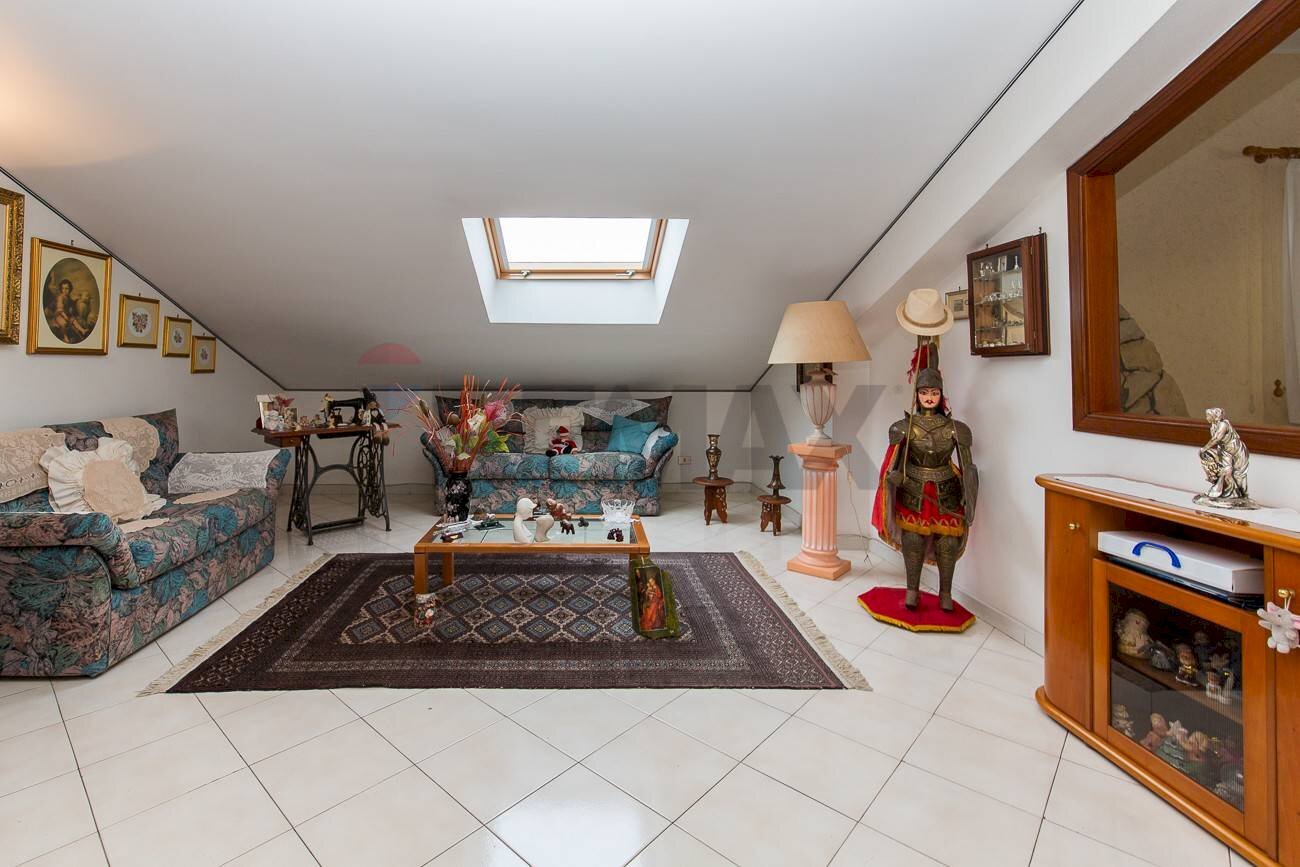 Soggiorno - Attico via Giuseppe Seminara
 
15, Acireale - foto 2