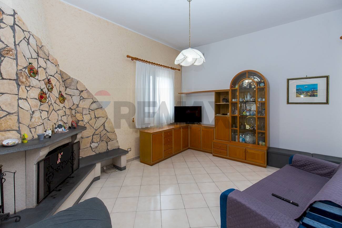 Soggiorno - Attico via Giuseppe Seminara
 
15, Acireale - foto 3