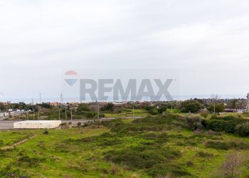 Giardino - Attico via Giuseppe Seminara
 
15, Acireale - foto 14