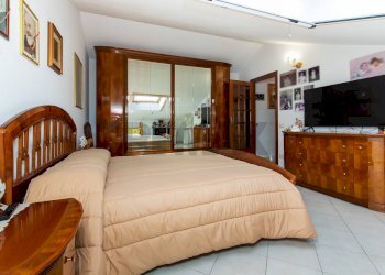 Camera / camera da letto - Attico via Giuseppe Seminara
 
15, Acireale - foto 27