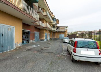 Edificio all\'aperto - Attico via Giuseppe Seminara
 
15, Acireale - foto 33