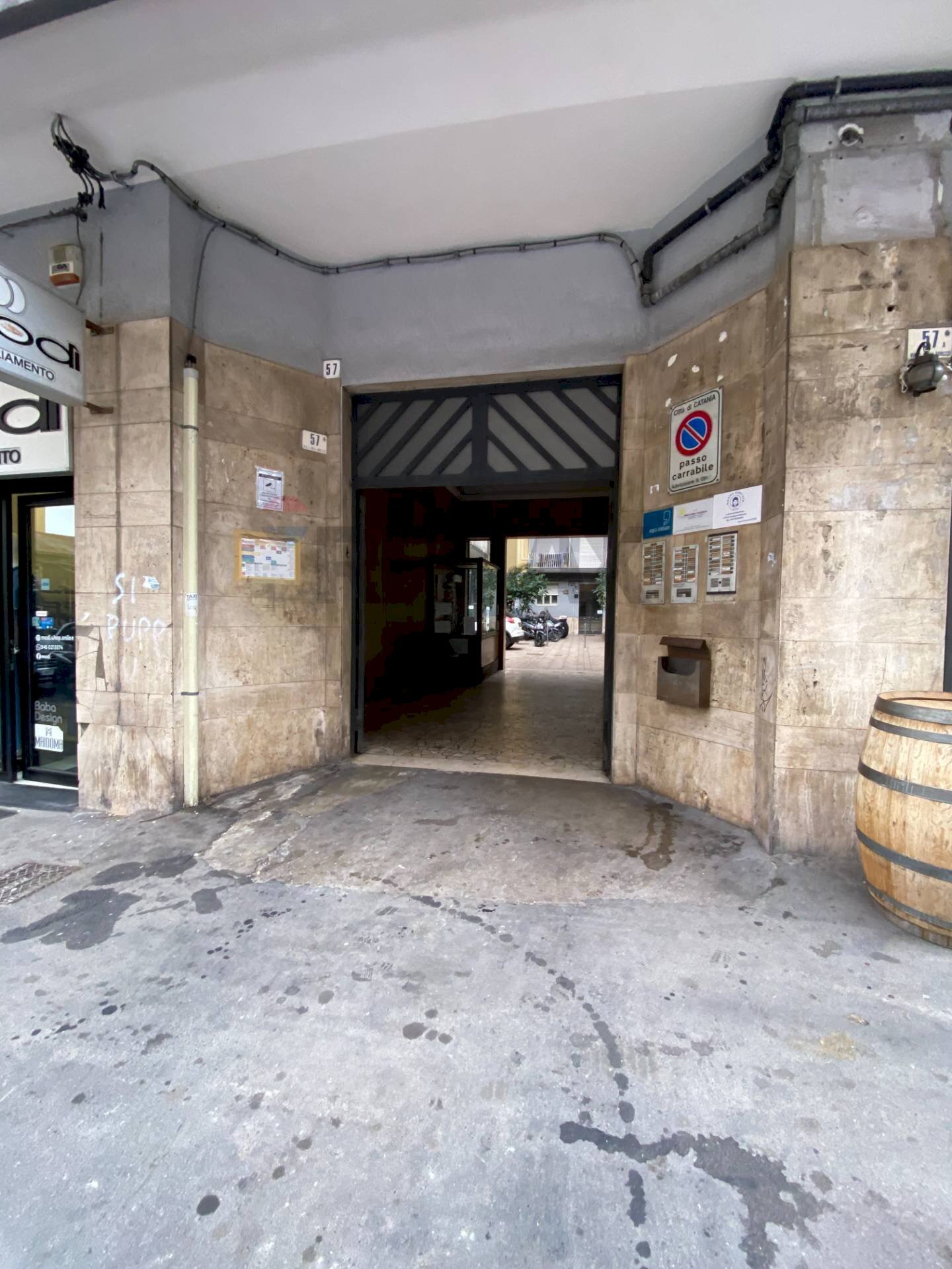 Parcheggio - Appartamento Via Duca Degli Abruzzi
 
57, Catania - foto 1