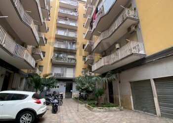 Edificio all\'aperto - Appartamento Via Duca Degli Abruzzi
 
57, Catania - foto 2