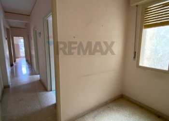 Stanza vuota - Appartamento Via Duca Degli Abruzzi
 
57, Catania - foto 5