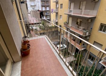 Balcone - Appartamento Via Duca Degli Abruzzi
 
57, Catania - foto 26