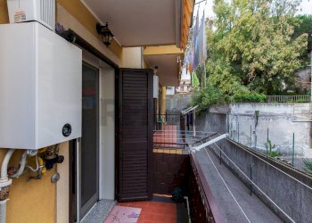 Balcone - Quadrilocale via VII retta levante
 
2, Belpasso - foto 16