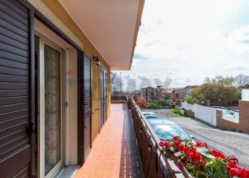 Balcone - Quadrilocale via VII retta levante
 
2, Belpasso - foto 18