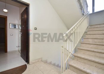 Scale - Appartamento via giovan battista vaccarini
 
5, Sant'Agata Li Battiati - foto 5