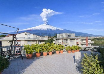Vista delle montagne - Appartamento via giovan battista vaccarini
 
5, Sant'Agata Li Battiati - foto 25