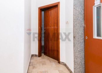 Hall / corridoio - Trilocale viale Mario Milazzo
 
82, Caltagirone - foto 19