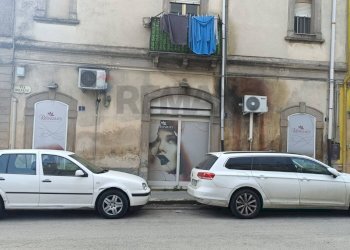 Edificio all\'aperto - Commercial Premises Viale Principe Umberto
64, Caltagirone - photo 11