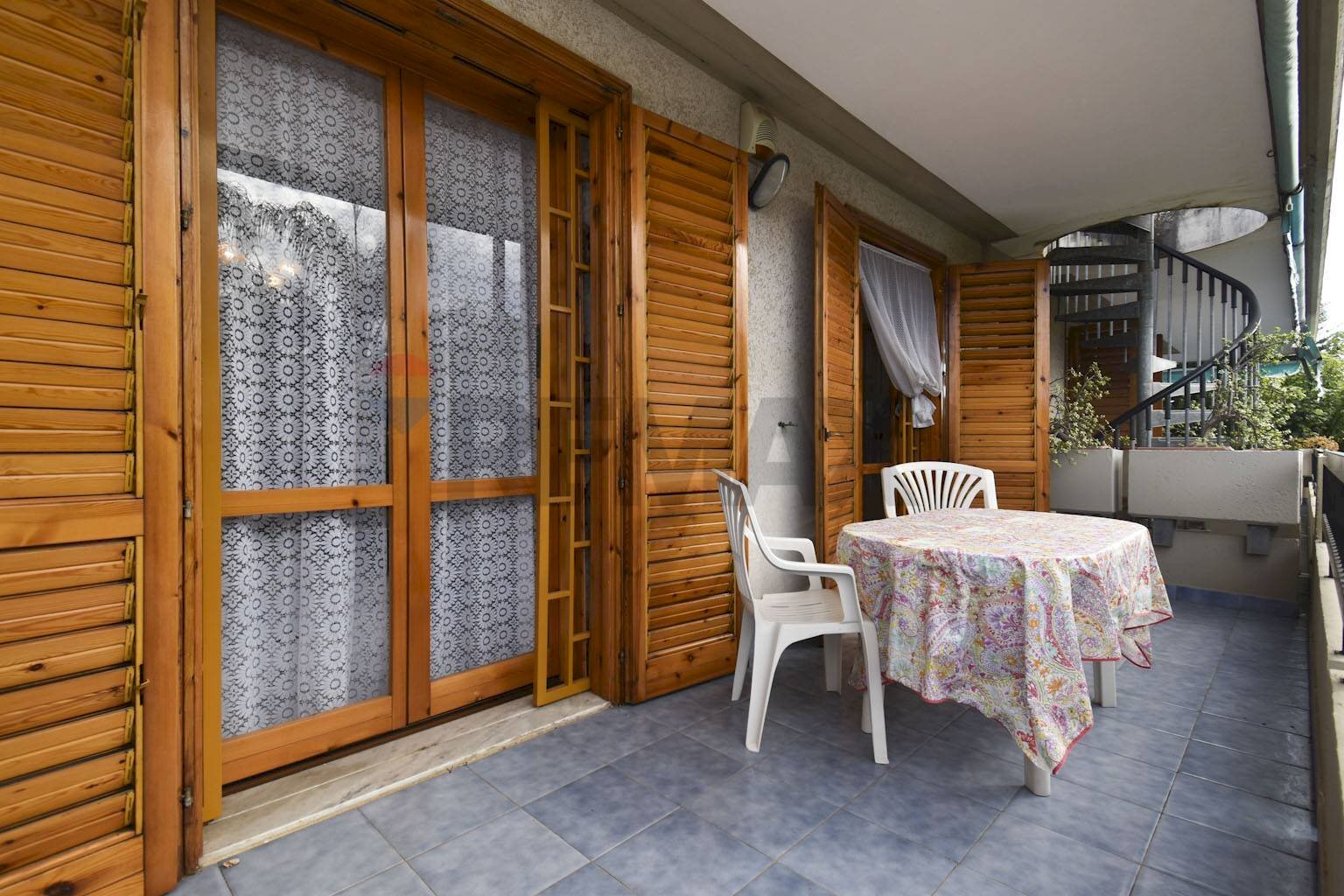 Terrazza - Attic Via Pietralonga
 
42, Mascali - photo 2