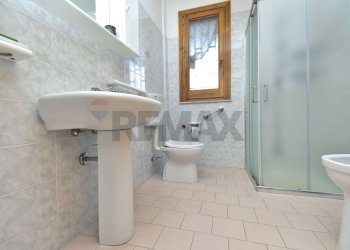 Bagno - Attic Via Pietralonga
 
42, Mascali - photo 19