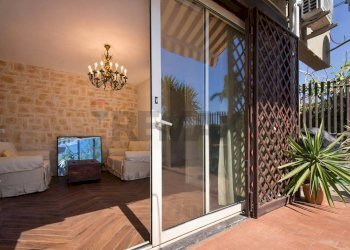 Terrazza - Two-room apartment Via Polifemo
 
10, Aci Castello - photo 7