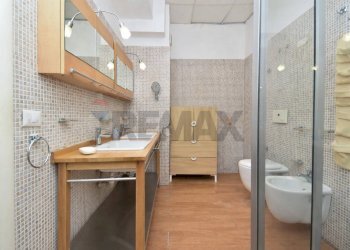 Bagno - Two-room apartment Via Polifemo
 
10, Aci Castello - photo 18