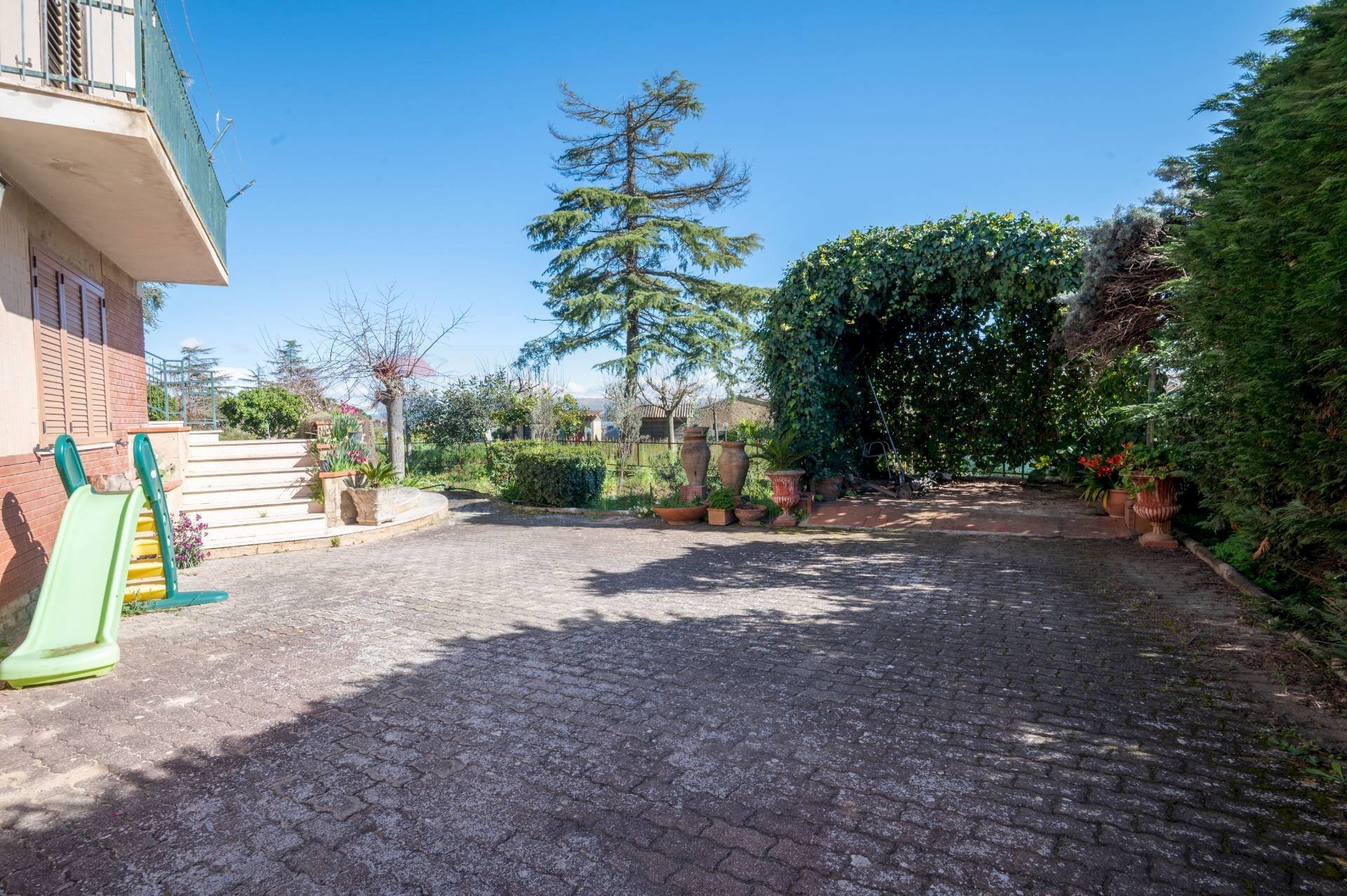 Terrazza - Apartment Via Bernardino Nigro
 
1, Caltagirone - photo 2