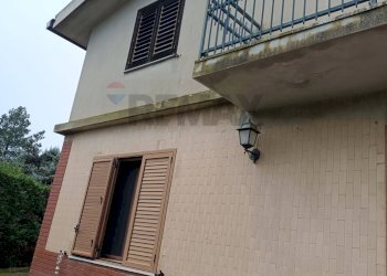 Casa all\'aperto - Casa semi indipendente Via Bernardino Nigro
 
1, Caltagirone - foto 1