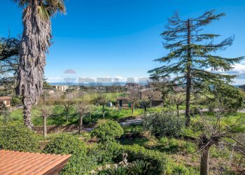 Vista delle montagne - Casa semi indipendente Via Bernardino Nigro
1, Caltagirone - foto 13