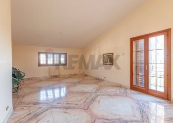 Stanza vuota - Casa semi indipendente Via Bernardino Nigro
1, Caltagirone - foto 6