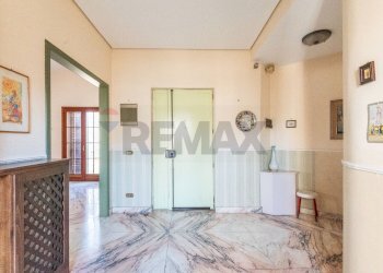 Hall / corridoio - Casa semi indipendente Via Bernardino Nigro
1, Caltagirone - foto 34