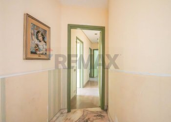 Hall / corridoio - Casa semi indipendente Via Bernardino Nigro
1, Caltagirone - foto 11