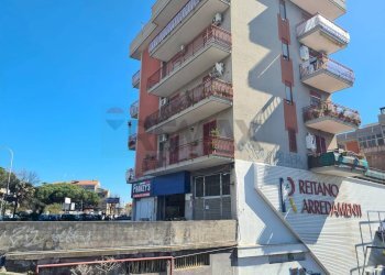 Edificio all\'aperto - Box Via Mariannina Coffa Caruso
 
2/D int. 18, Catania - foto 5